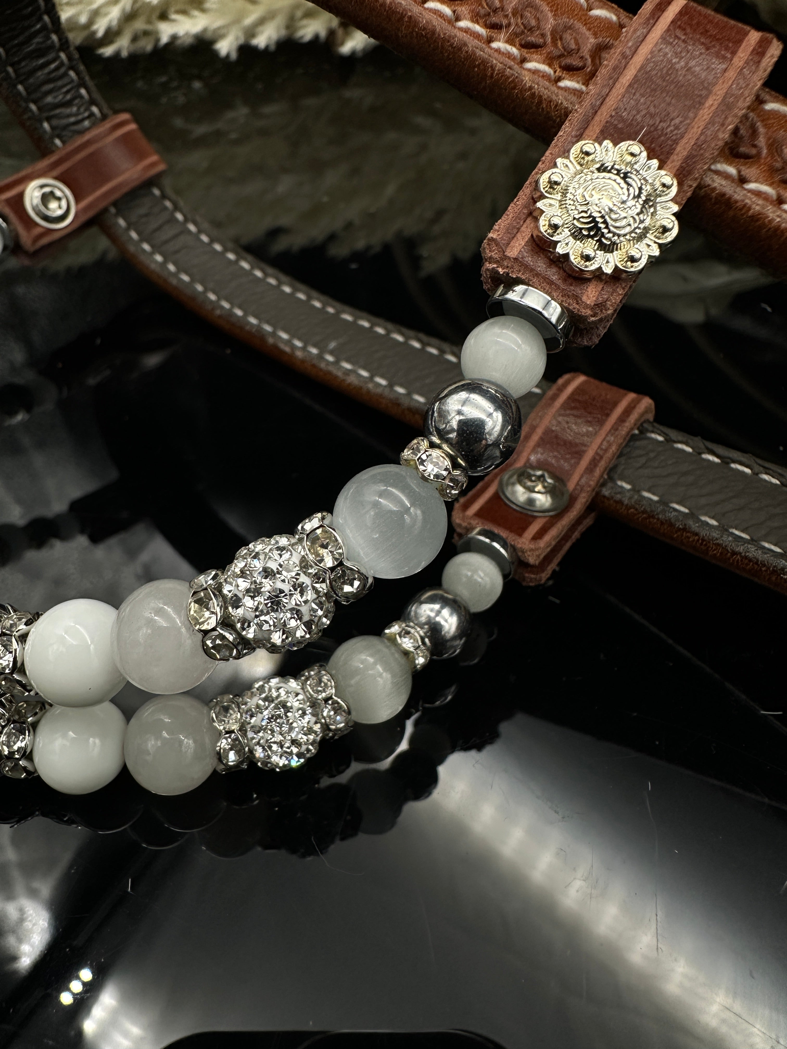 Premium | Chestnut hoofdstel | Silver & White