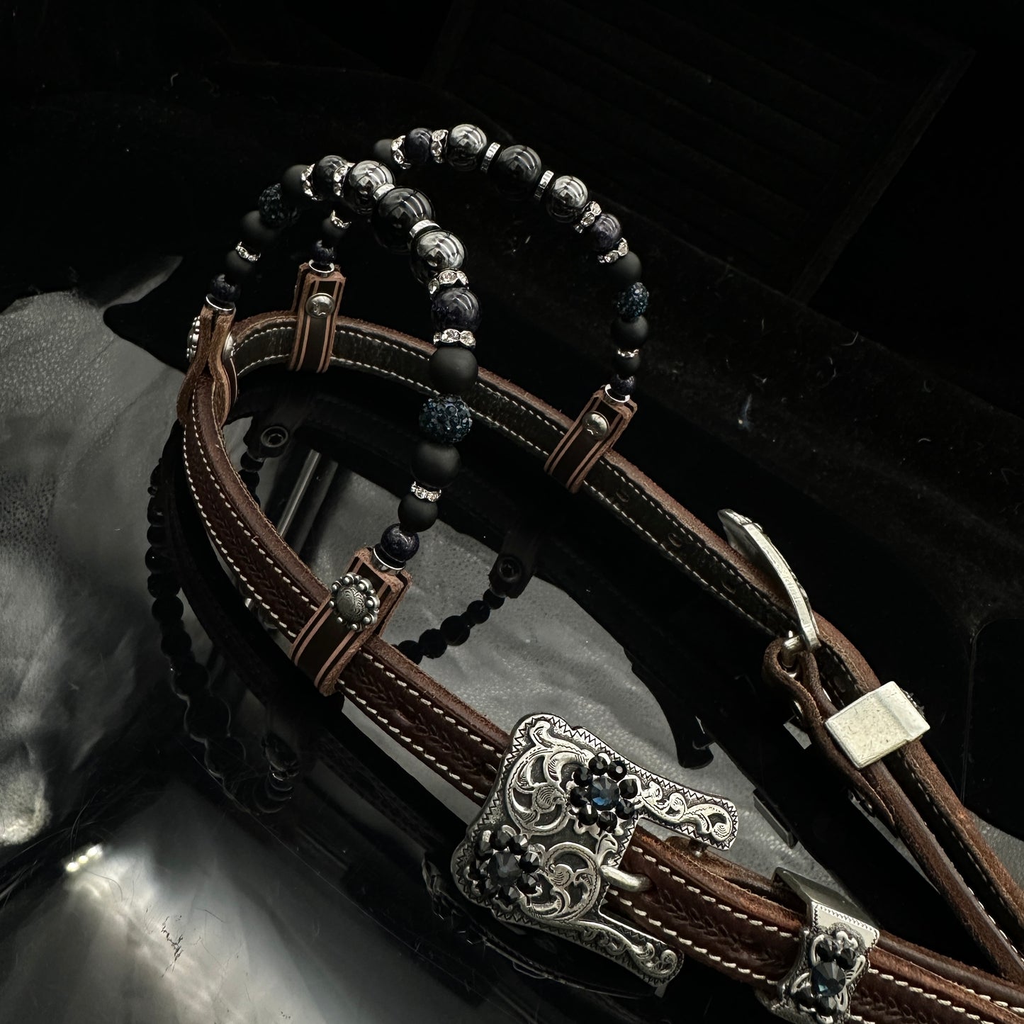 Dark brown basket tooled double ear headstall - Perfect Black