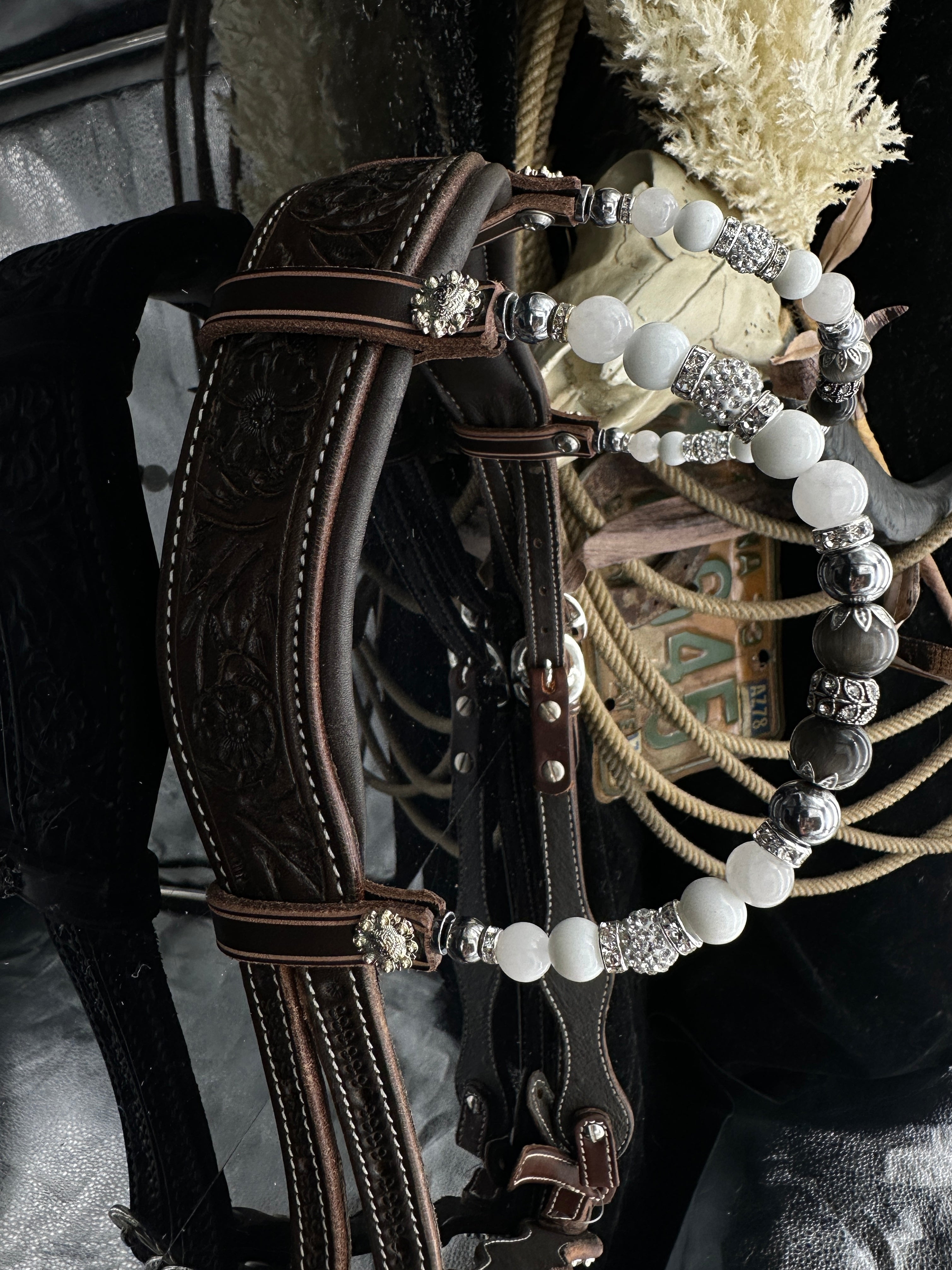 Premium |Floral Grey Elegance | hoofdstel met anatomisch kopstuk