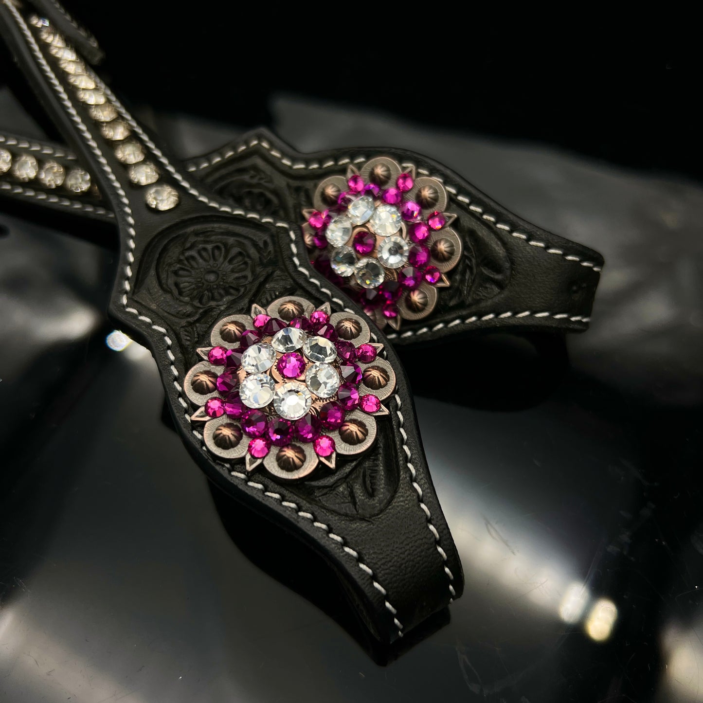 Black with Silver  rhinestones floral tooled double ear hoofdstel -  Copper & Pink